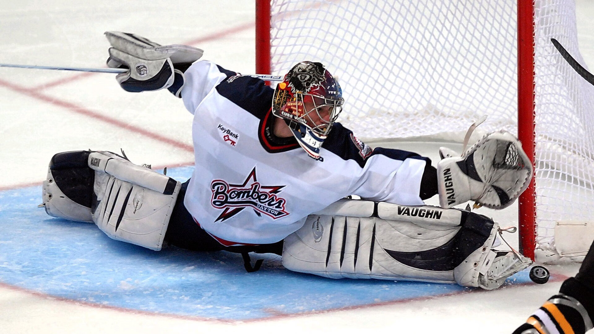 技术大爆炸:最新赛事装备与动力系统揭秘,技术大爆炸什么意思